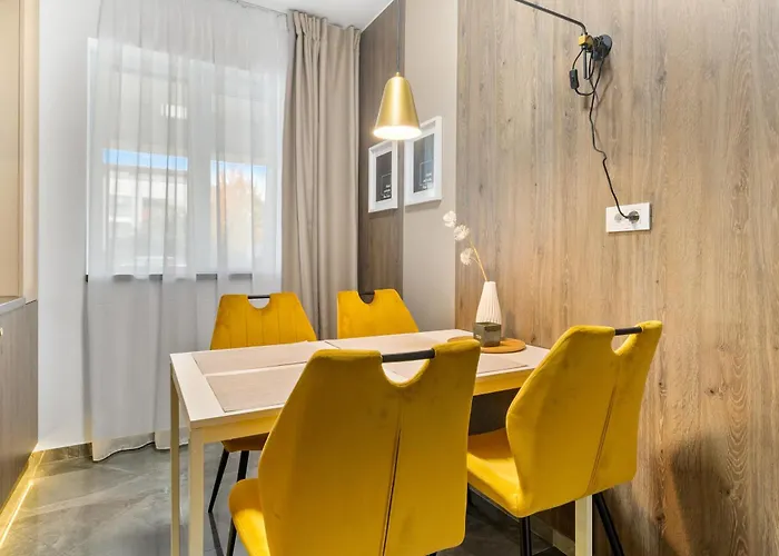 Apartment Ada Homes 02